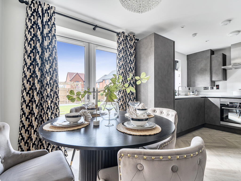 Main image of property: Newland Avenue,
Bishop's Stortford, 
UK, 
CM23 2GL