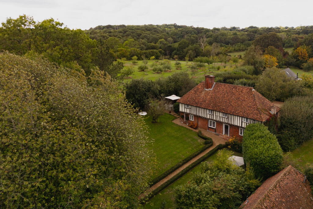 Main image of property: Church Road, Hucking, Maidstone, ME17 1QT