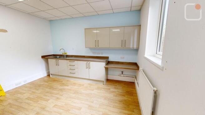 1 Brooklands Place - Kitchen