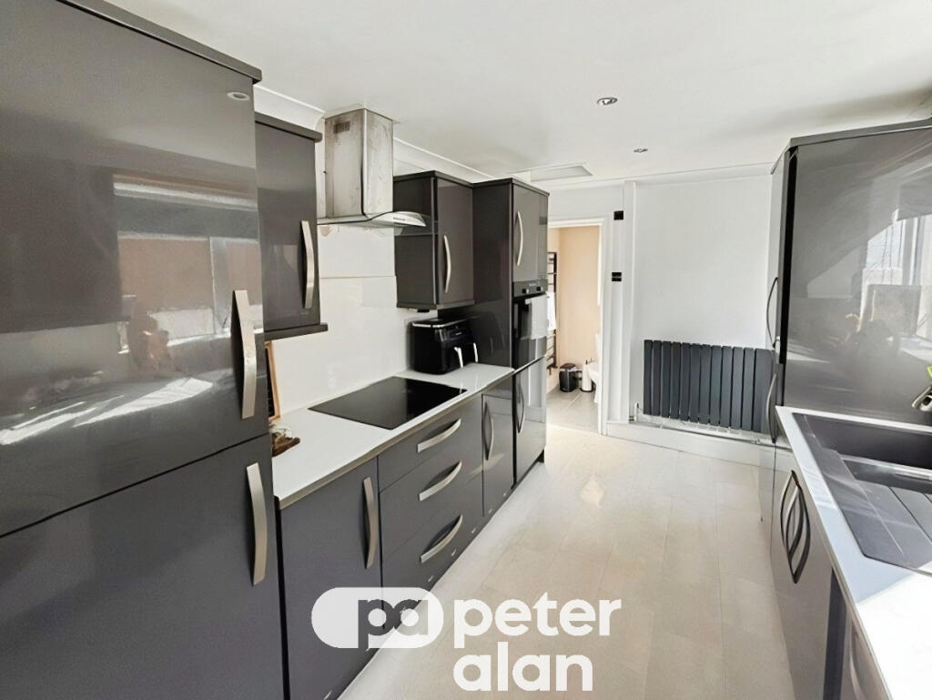 Main image of property: Glannant Street