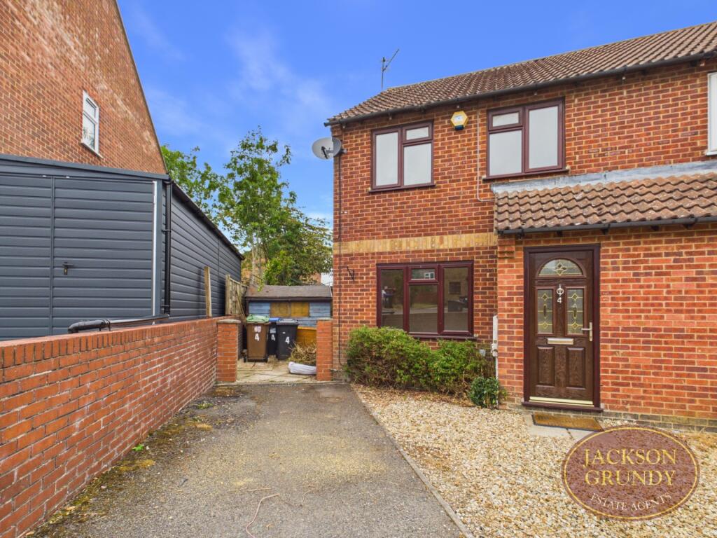 Main image of property: St. Anthonys Close, Daventry, NN11 4UF