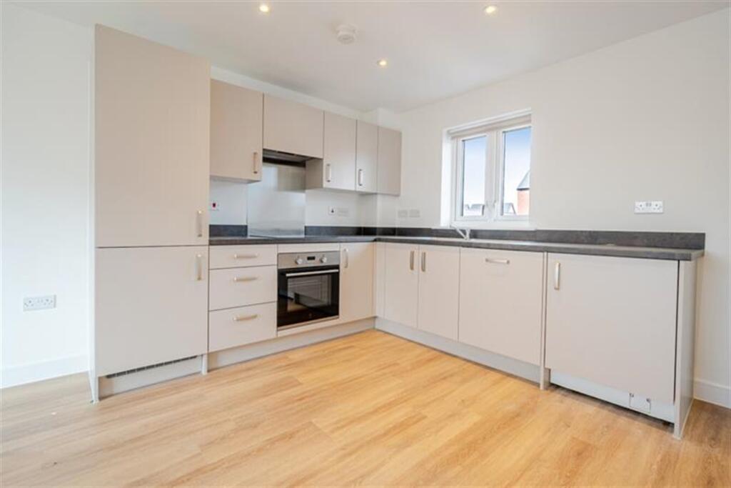 Main image of property: 2 bedroom property in Runway, Sudbury