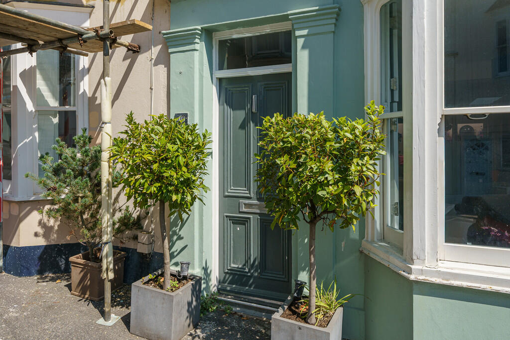 Main image of property: College Place