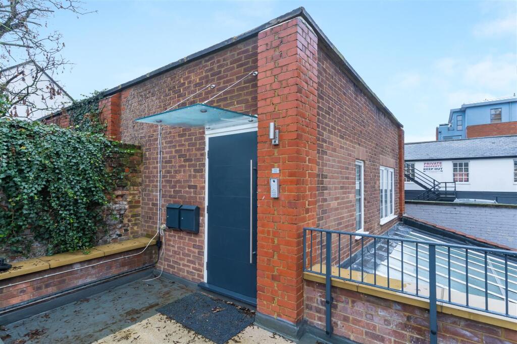 Main image of property: Corporation Street, High Wycombe