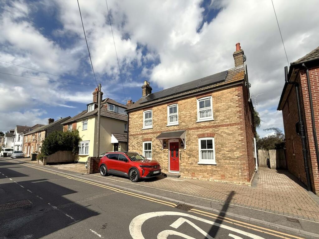 Main image of property: Gladstone Road, Parkstone, Poole, BH12