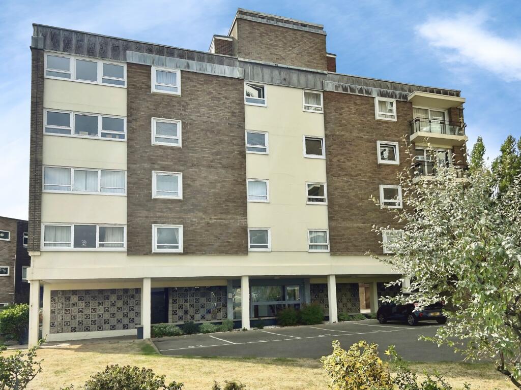 Main image of property: Flat F, Frinton Court, The Esplanade, Frinton-on-Sea