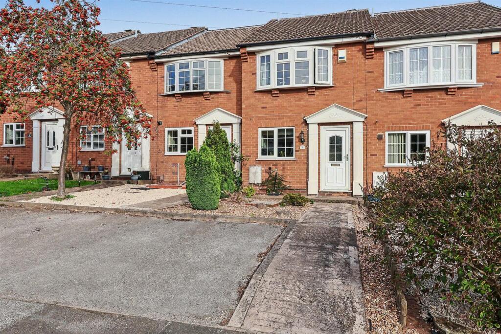 Main image of property: Ian Grove, Carlton, Nottingham