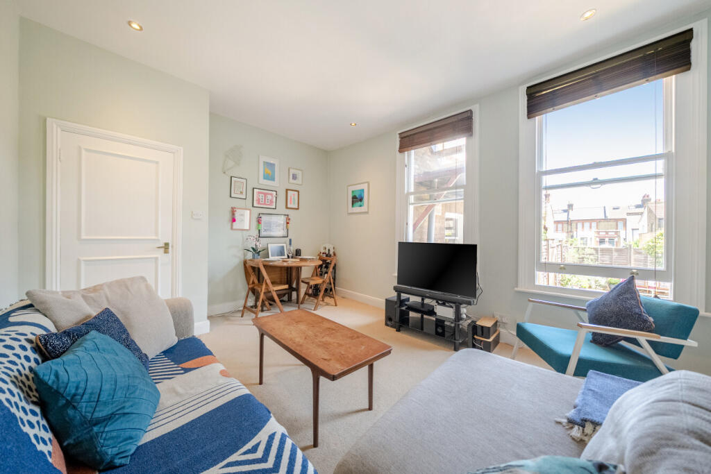 Main image of property: North Street, Clapham, London, SW4