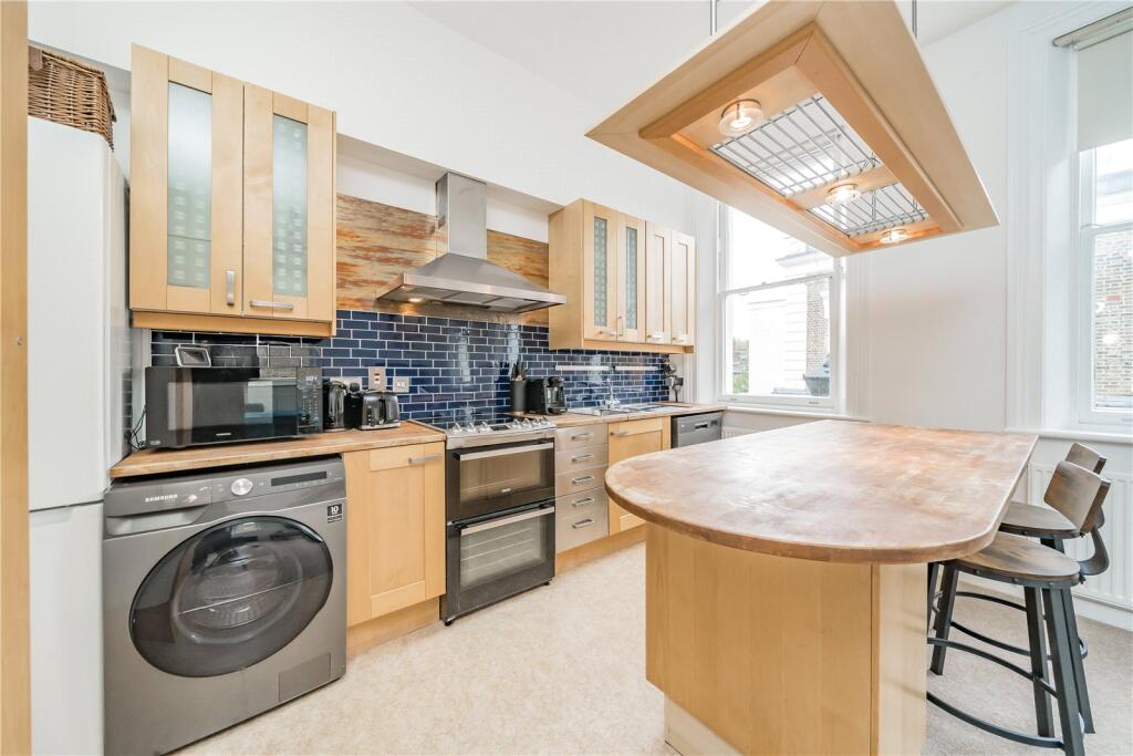 Main image of property: Wellington Row, London, E2