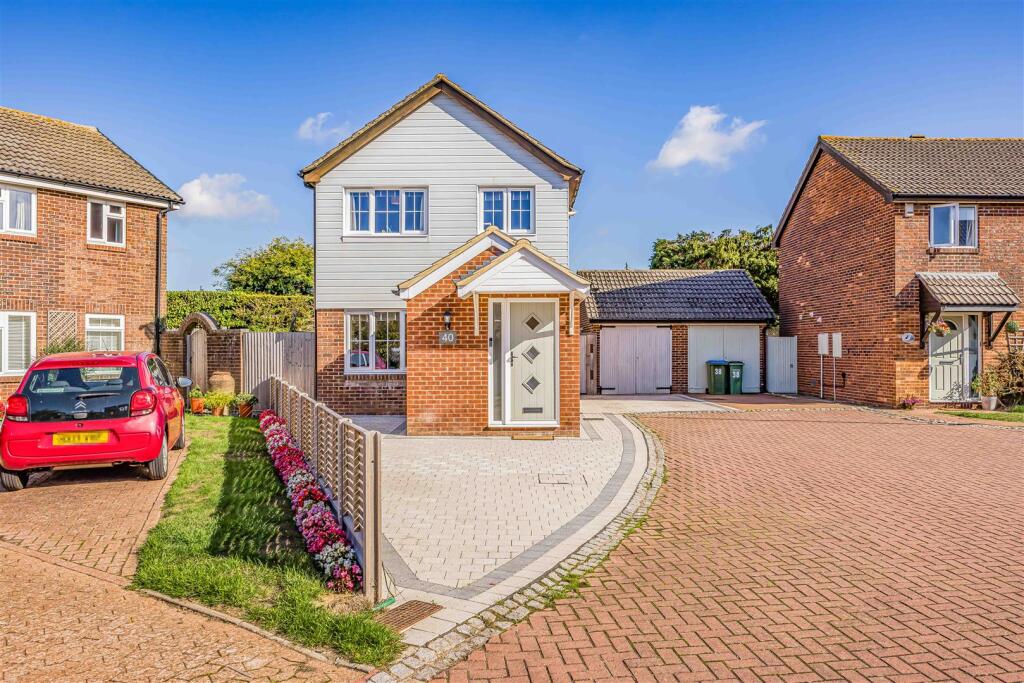 Main image of property: Puffin Crescent, Fareham