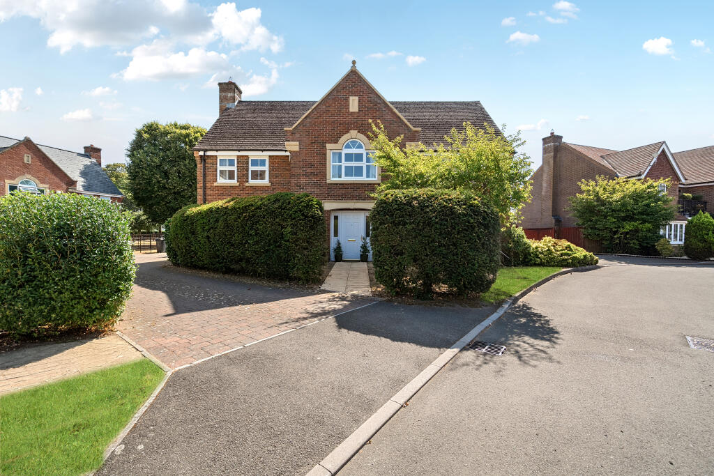 Main image of property: Rectory Close, Wroughton, Swindon, SN4