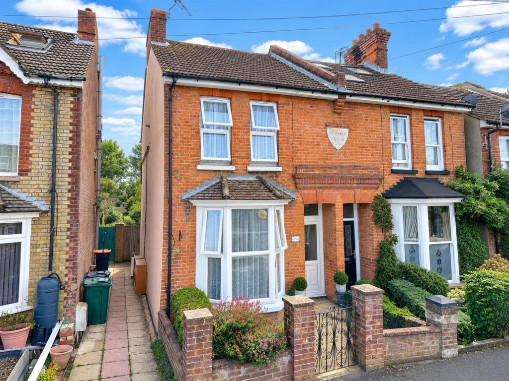 Main image of property: Christchurch Road, Ashford