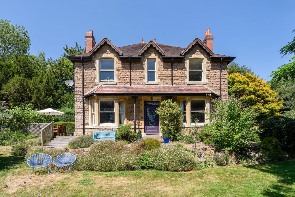 Main image of property: Walton Street, Walton-in-Gordano, Clevedon, Somerset BS21