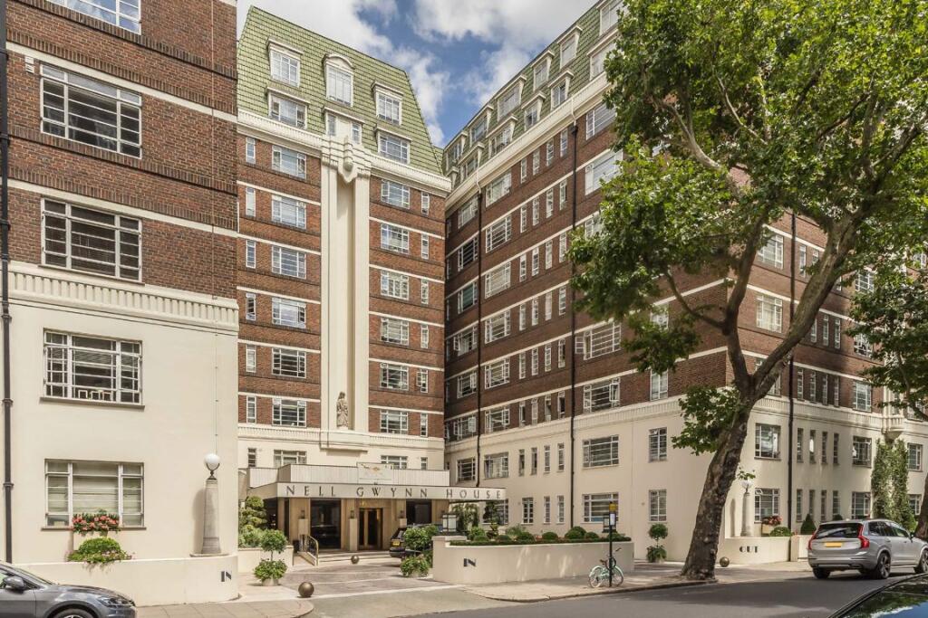 Main image of property: Sloane Avenue, Chelsea