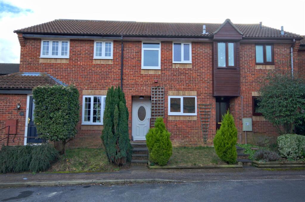 Main image of property: Watermead, Bar Hill, Cambridge
