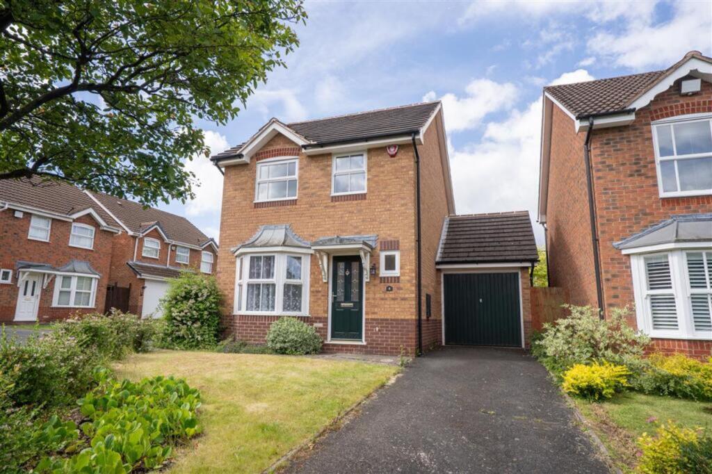 Main image of property: Cranford Grove, Solihull, B91