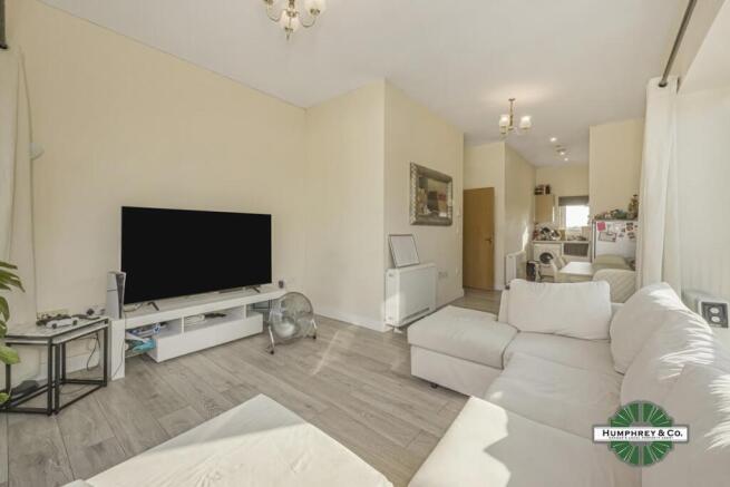 Eddleston Court  Riverside Close -009.jpg