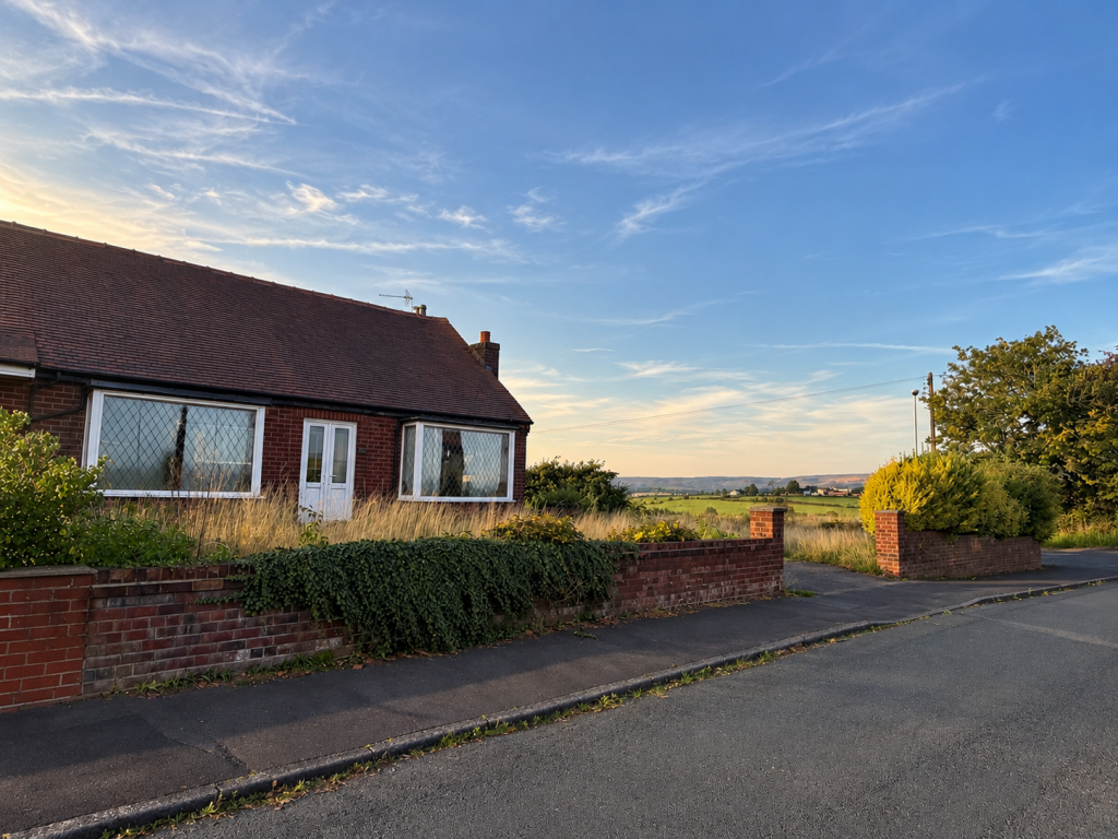 Main image of property: Cliftonville Road, Rochdale, OL16 4SG, Rochdale