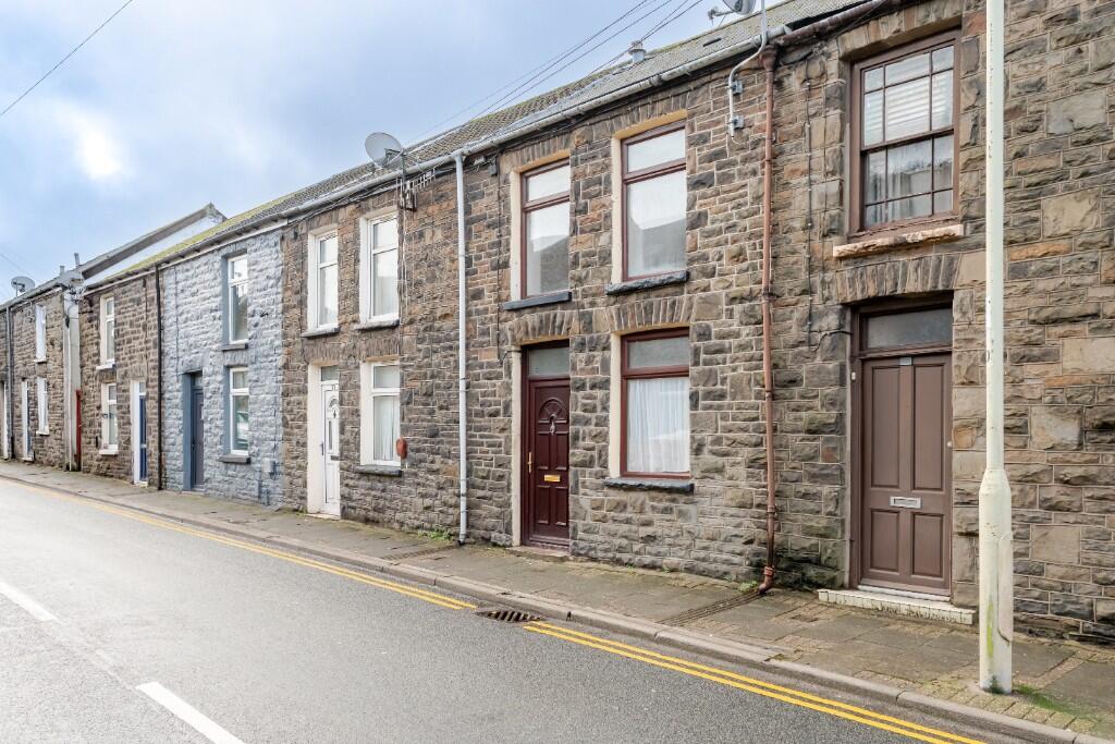 Main image of property: Miskin Road, Tonypandy, Mid Glamorgan, Rhondda Cynon Taff, CF40
