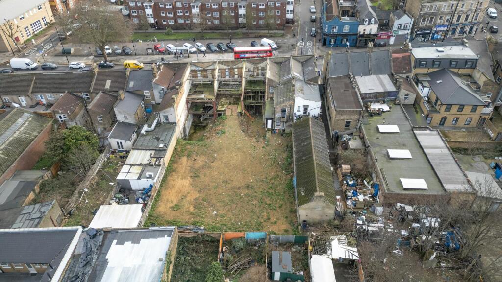 15725_729_Romford_Road_E12.jpg