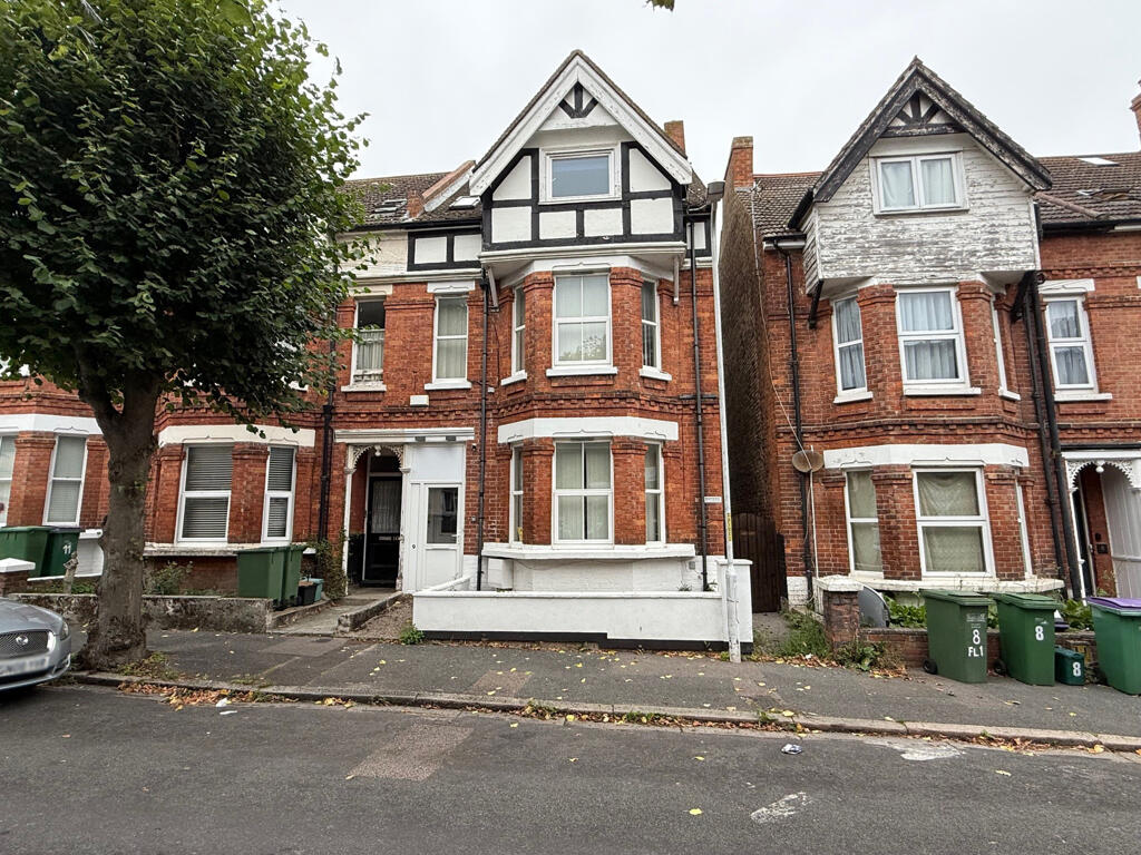 Main image of property: 9 Cambridge Gardens, Folkestone, Kent