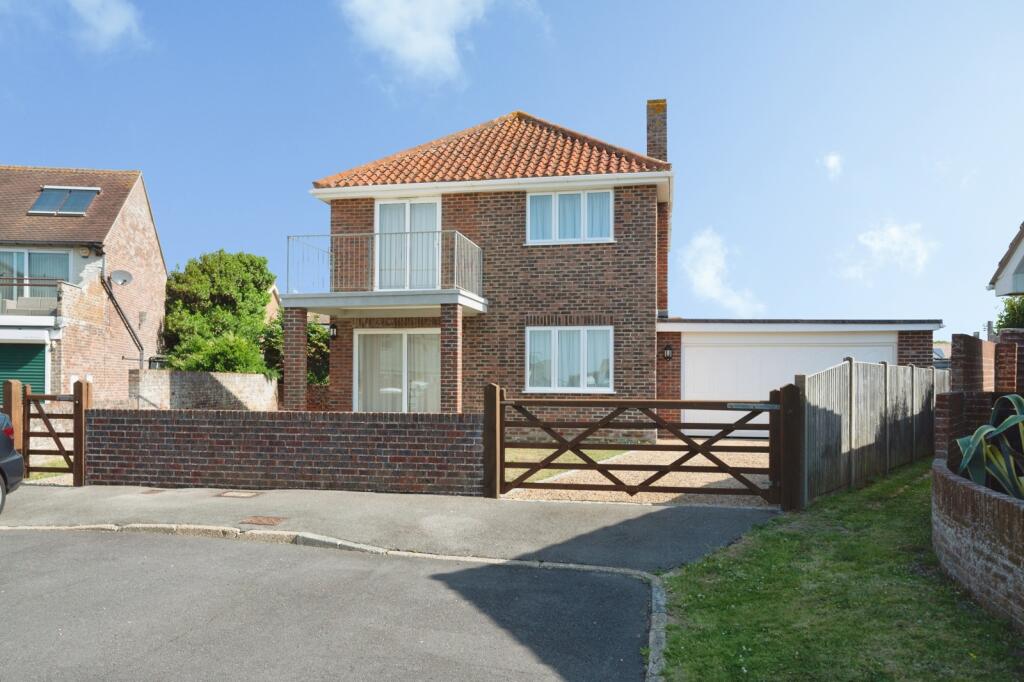 Main image of property: Bembridge Court, Hayling Island, Hampshire, PO11