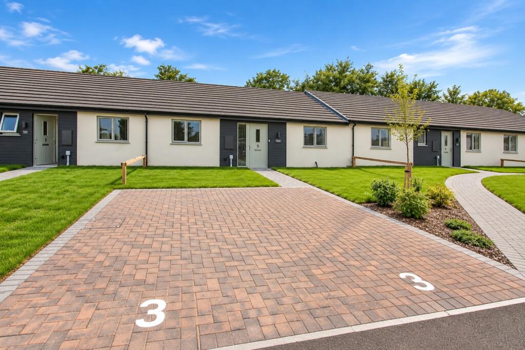 Main image of property: Willow Close, Glentham, Market Rasen, Lincolnshire, LN8