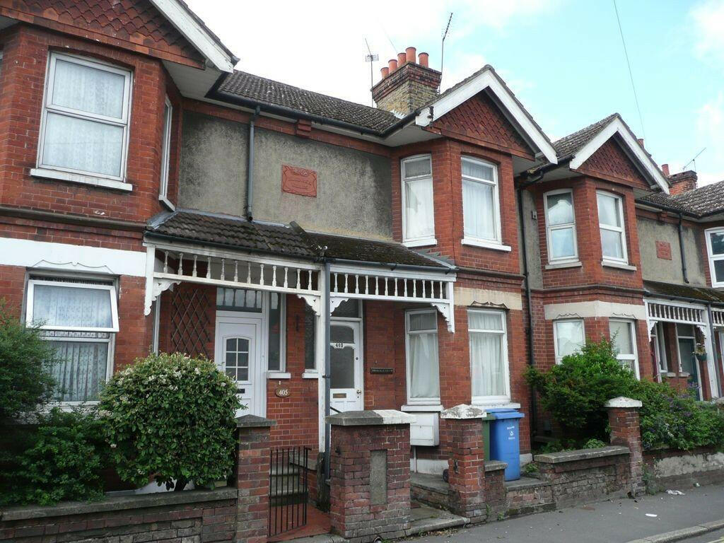 Main image of property: High Street, Aldershot, Hampshire