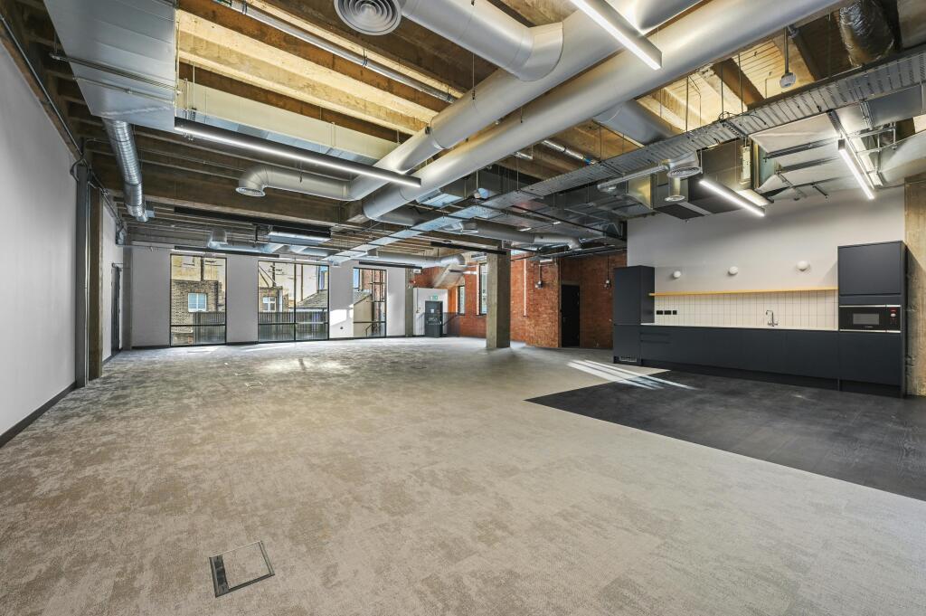 OL-BC-338GoswellRoad-18.JPG