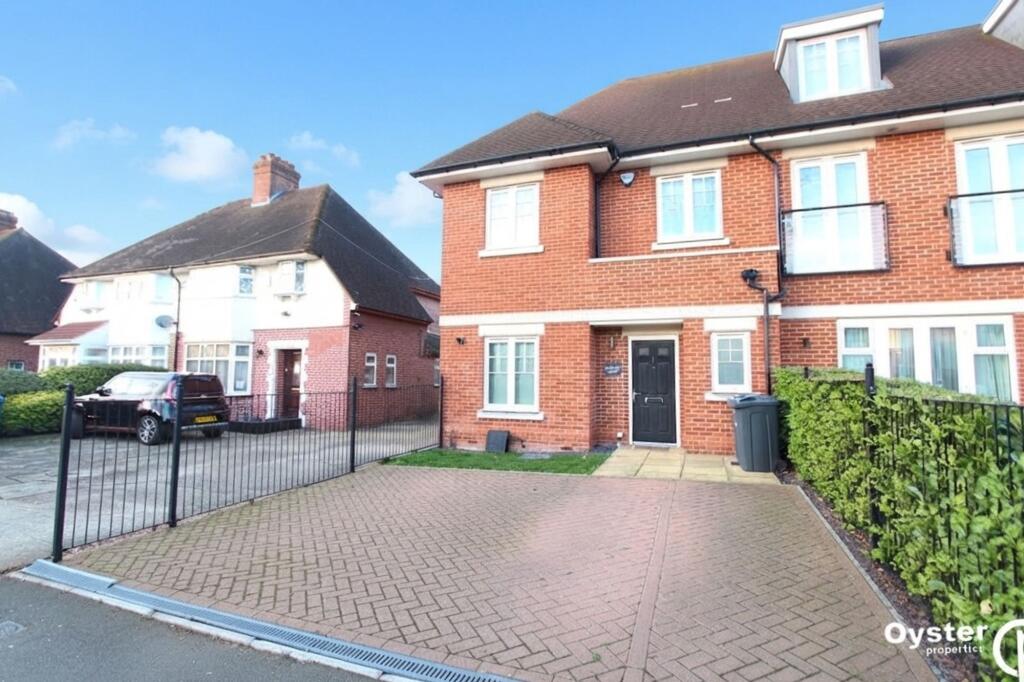 Main image of property: Whitchurch Lane, Edgware, HA8