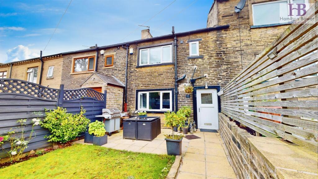 Main image of property: Park Square, Northowram, Halifax