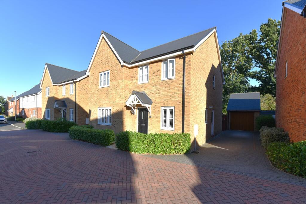 Main image of property: Park Close, Fenstanton, PE28