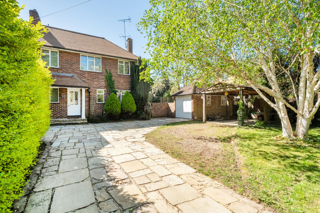 Main image of property: Poyle Lane, Burnham, SLOUGH