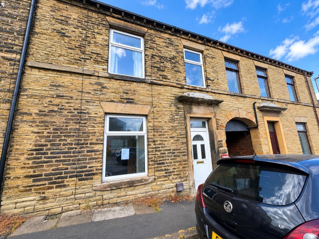 Main image of property: Whitcliffe Road, Cleckheaton, West Yorkshire, BD19