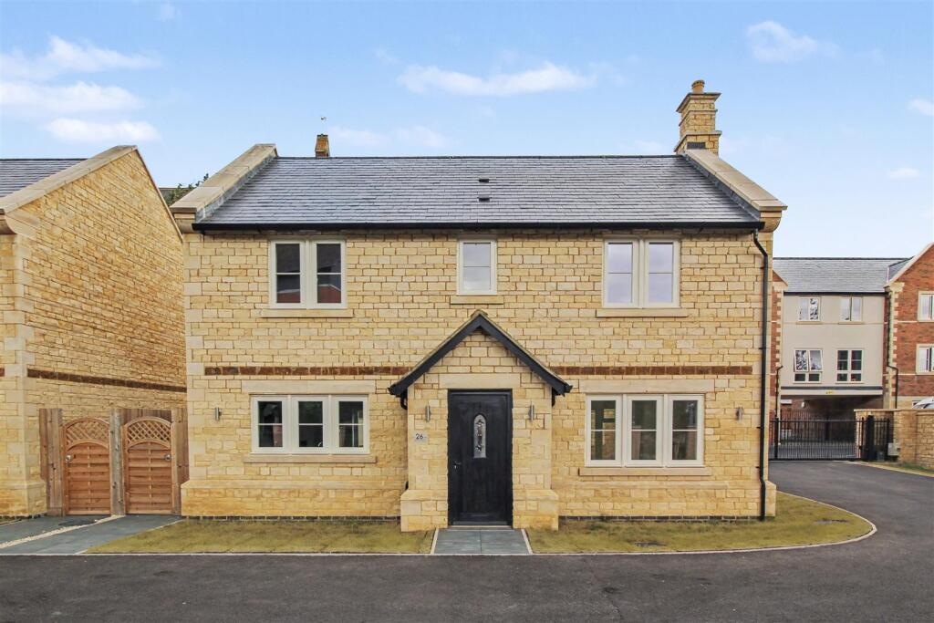 Main image of property: NN8, Castle Mews, Wellingborough