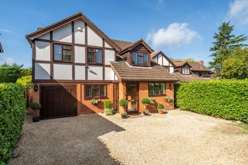 Main image of property: Denham Lane, Chalfont St. Peter, Gerrards Cross