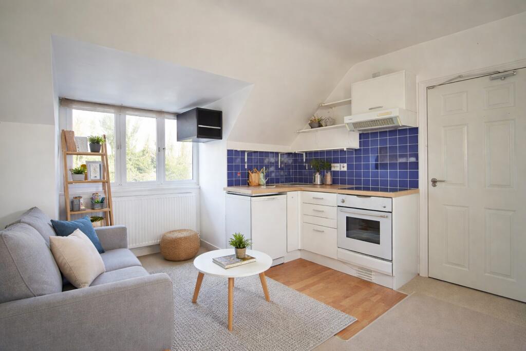 Main image of property: The Grove, Isleworth, TW7