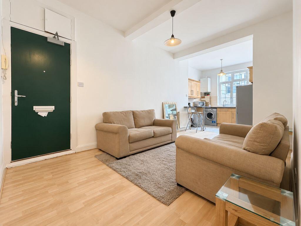 Main image of property: Cartwright Street, Tower Hill, E1
