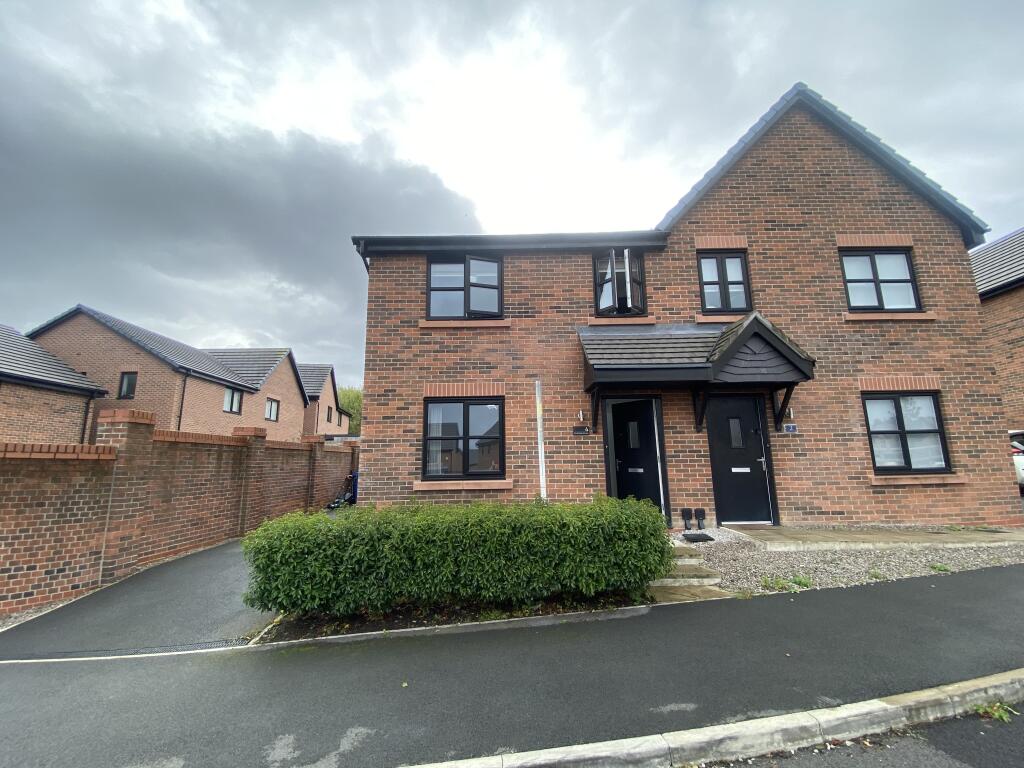 Main image of property: Croftdale Close, Ashton-in-makerfield, Wigan