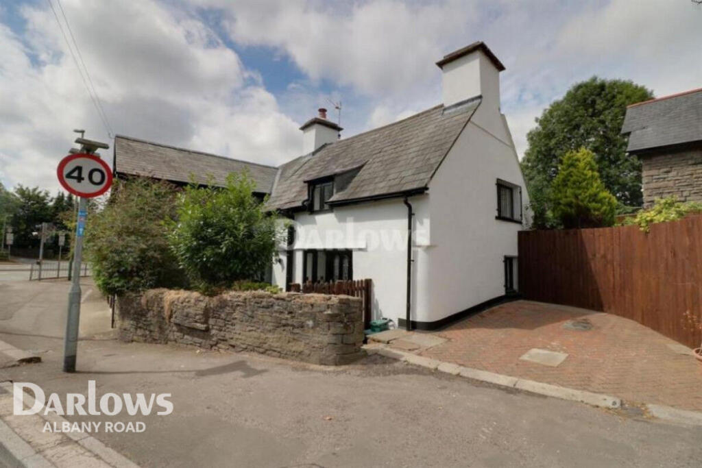 Main image of property: The Square, Caerphilly