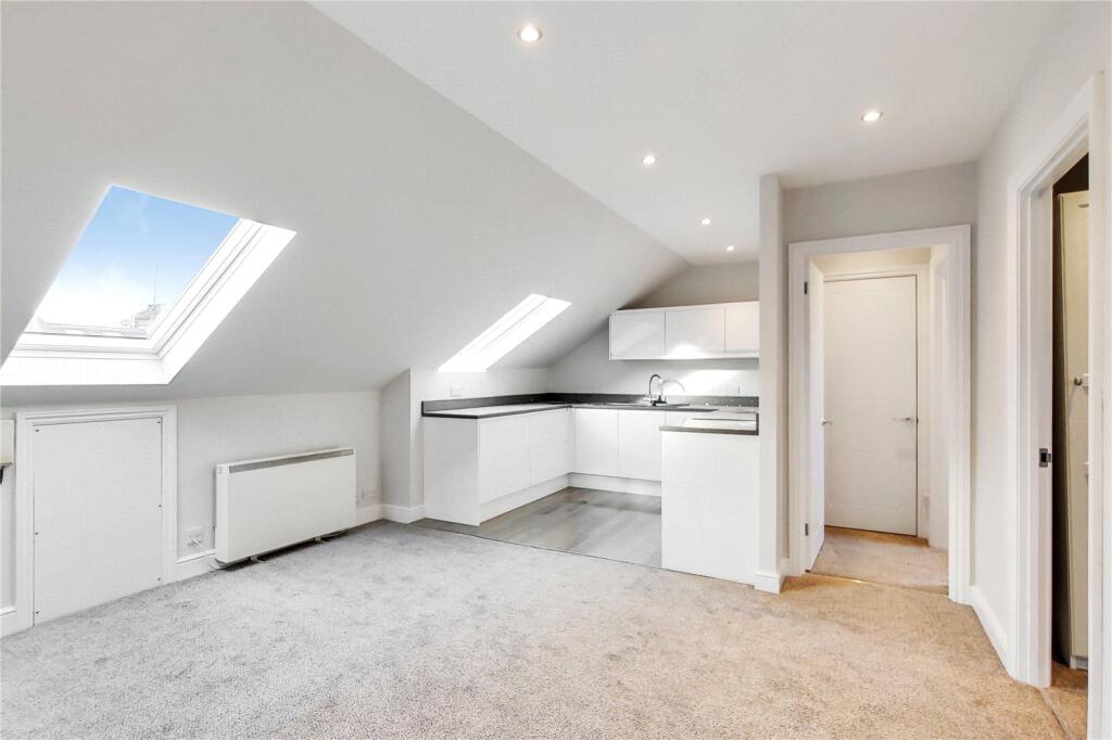 Main image of property: Pembroke Road, London, Barnet, N10