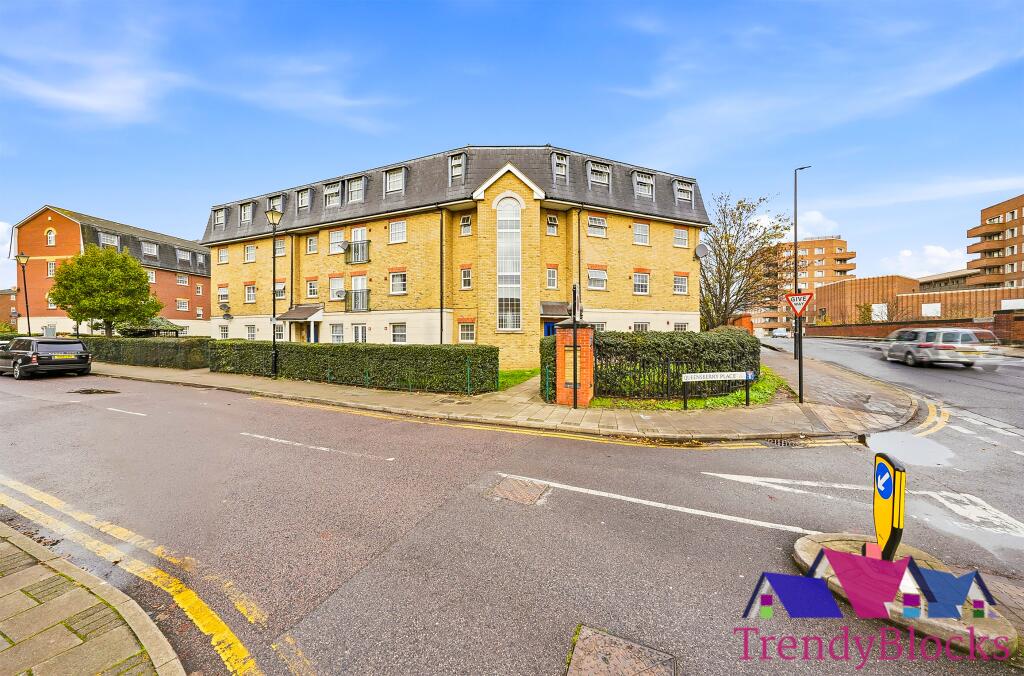 Main image of property: Queensberry Place, London, E12