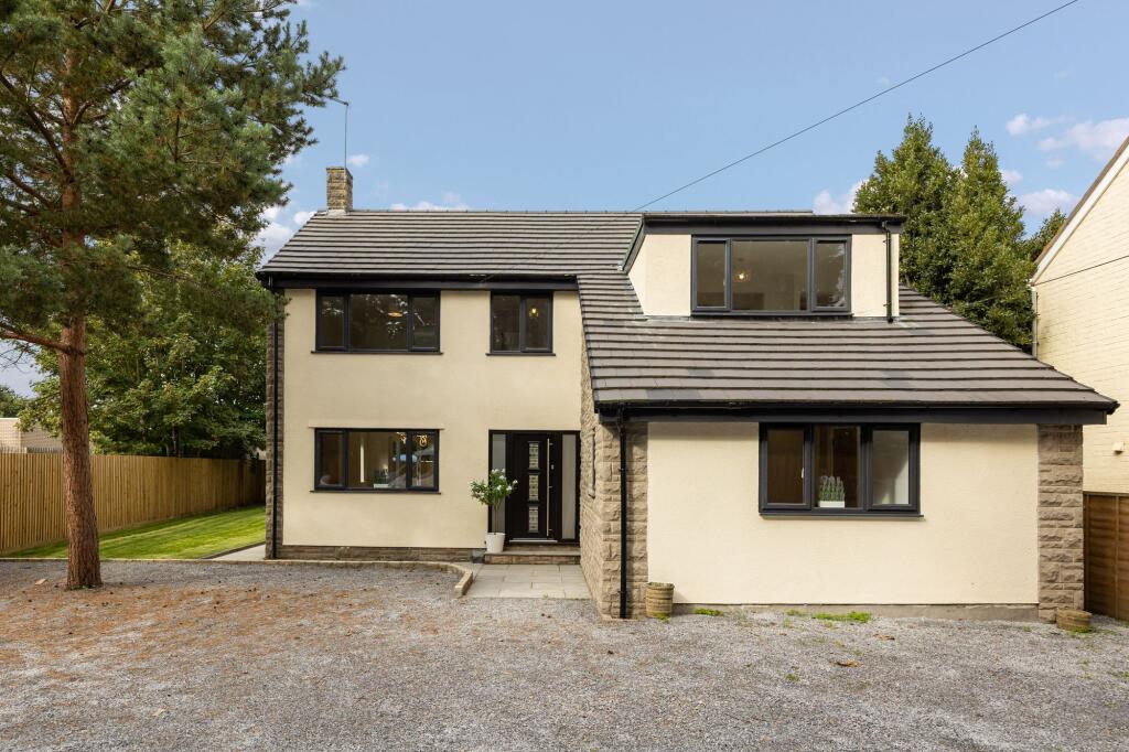 Main image of property: Stunning detached 5 bed, 4 bathroom home in the heart of Congresbury