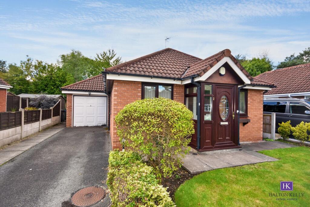 Main image of property: Ledyard Close, Old Hall, WA5