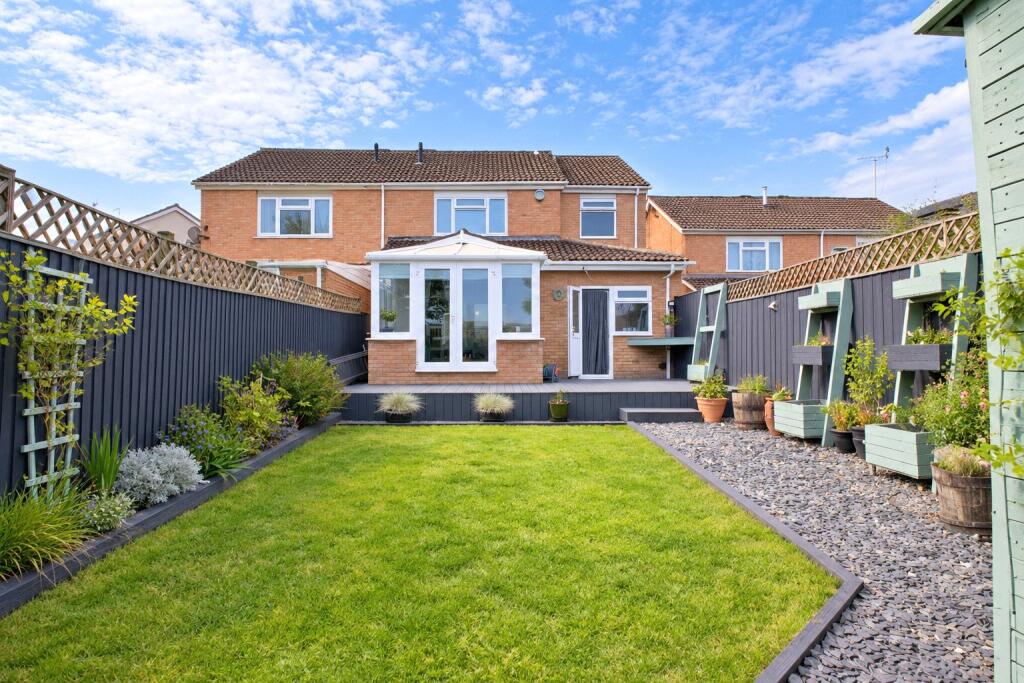 Main image of property: Heal Park Crescent, Fremington, Barnstaple