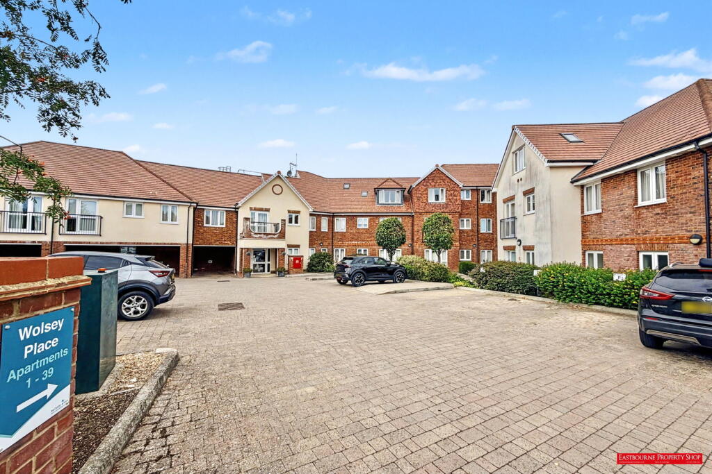 Main image of property: London Road, Hailsham, BN27 3FU