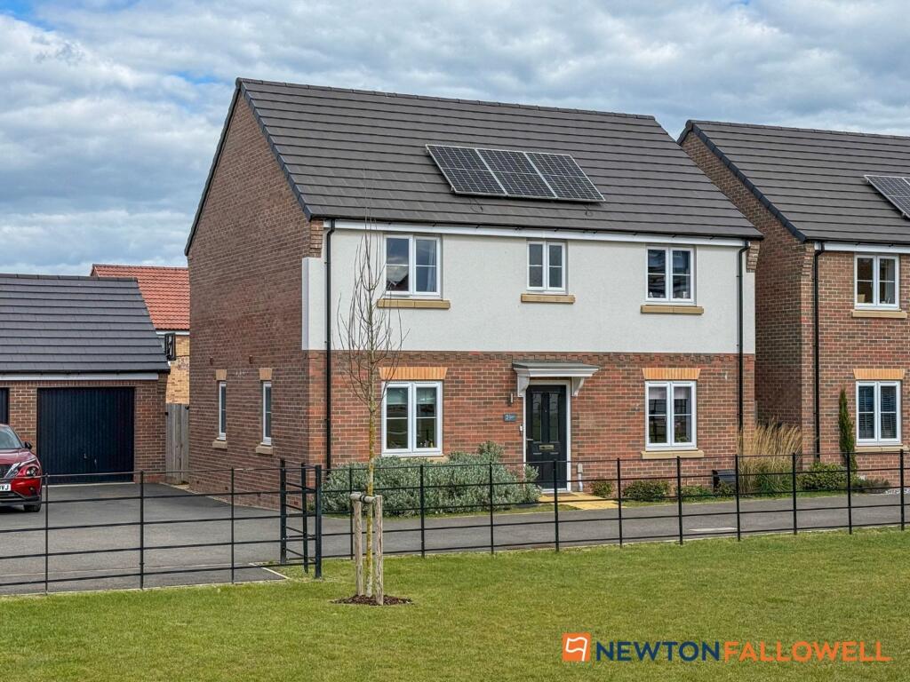 Main image of property: Anderby Close, Fernwood, NG24