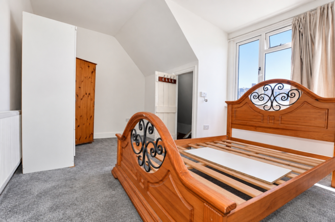 bed 4