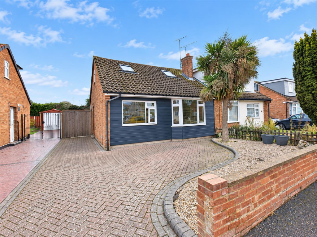 Main image of property: Nutcombe Crescent, Rochford