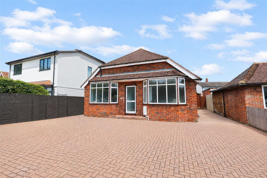 Main image of property: The Patch, Riverhead, Sevenoaks